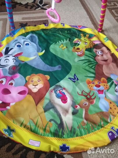 Развивающий коврик и пакет игрушек