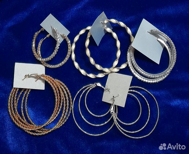 Серьги - кольцами,3 пары