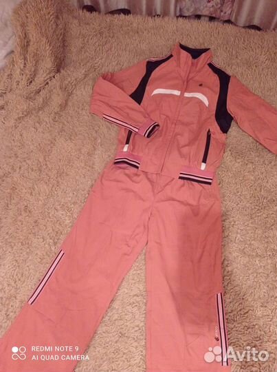 Спортивный костюм женский 42-44 новый