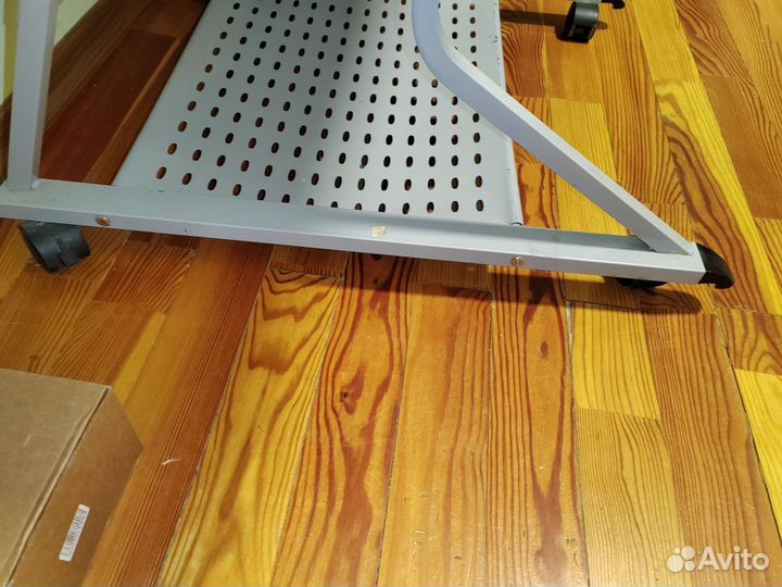 Стол игровой