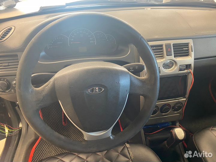 LADA Priora 1.6 МТ, 2013, битый, 340 000 км