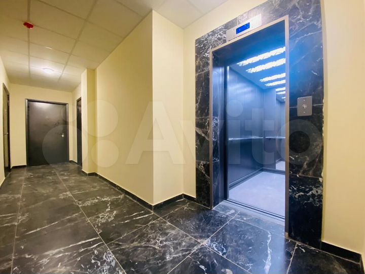 2-к. квартира, 62,4 м², 8/8 эт.