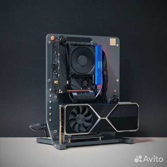 Открытый стенд для компьютера