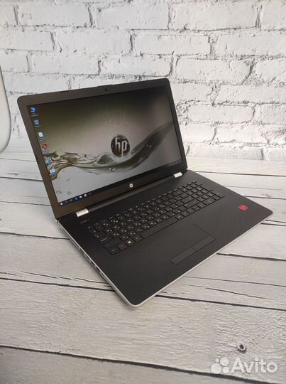 Ноутбук HP с большим экраном