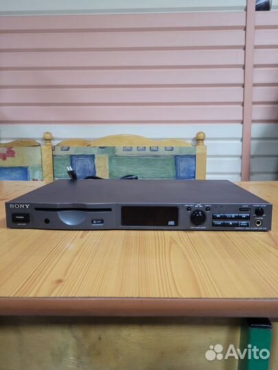 Cd проигрыватель sony cdp D-12