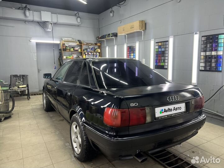 Audi 80 1.6 МТ, 1993, 350 000 км