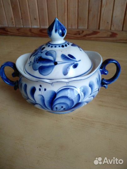 Гжель оригинальная посуда