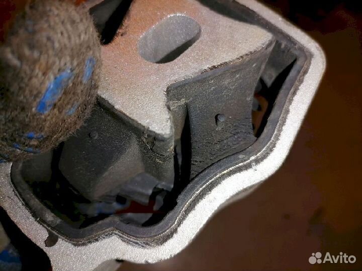 Опора двигателя (подушка двс) 30680474 Volvo S60 V