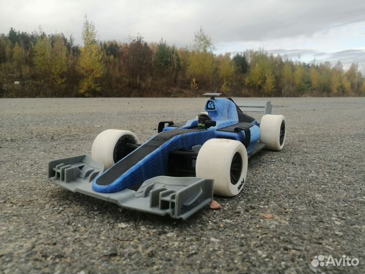 Машина RC масштаб 1/10