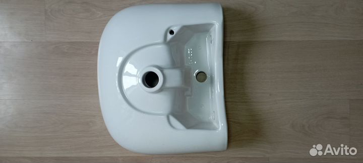 Раковина в ванную накладная бу