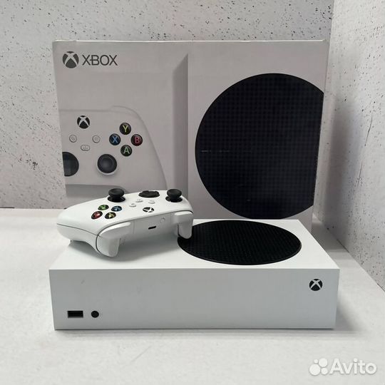 Игровая приставка Microsoft Xbox Series S