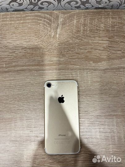 Телефон iPhone 7 32gb
