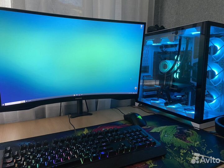 Монитор Samsung Odyssey G5 27