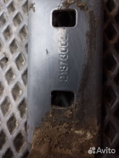 Кронштейн (крепление) Volvo FH4 21873002