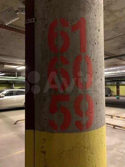 Машиноместо, 18 м²