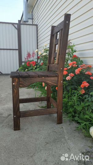 Стул деревянный