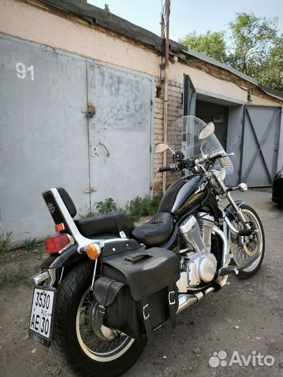 Suzuki vs-800 intruder