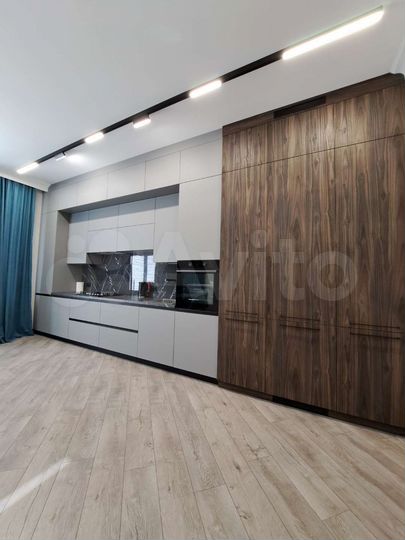1-к. квартира, 70 м², 8/8 эт.