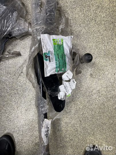 Фаркоп Лада Ларгус2012