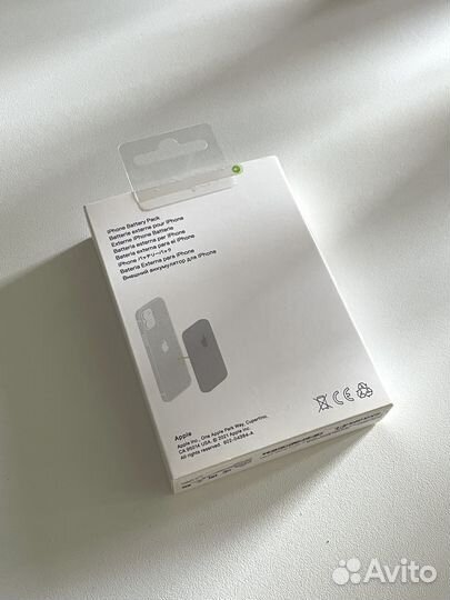 Беспроводной повербанк Apple MagSafe Battery Pack