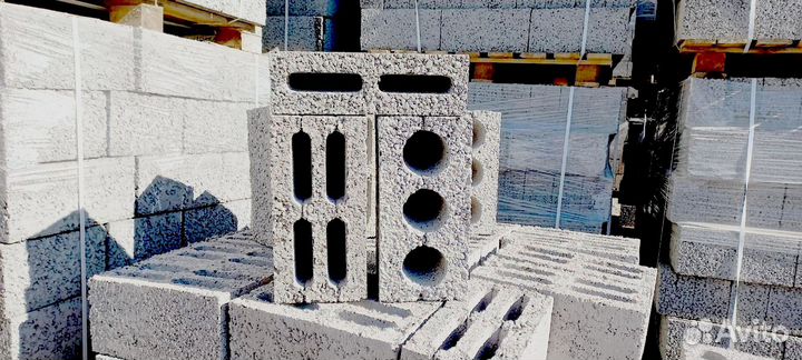 Керамзитный керамзитобетонный блок UJH11796