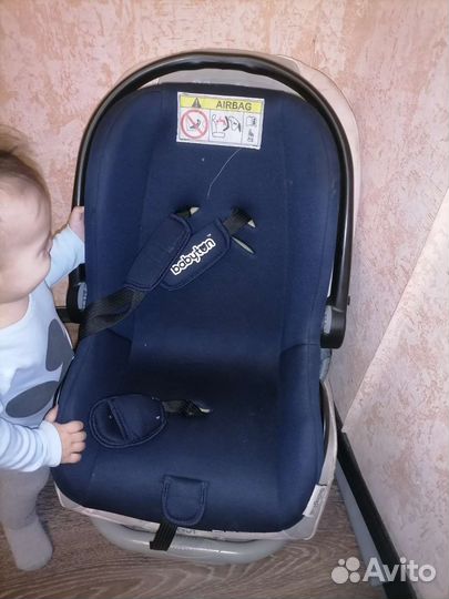 Люлька переноска в машину