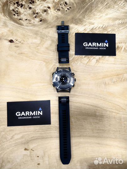 Garmin Marq Athlete (Gen 2) Carbon Edition