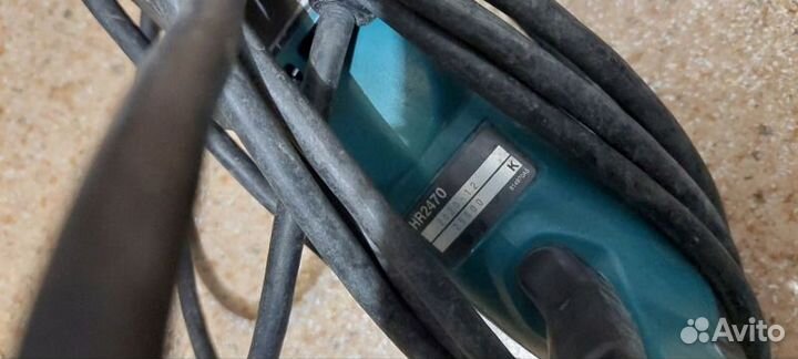 Перфоратор Makita HR2470