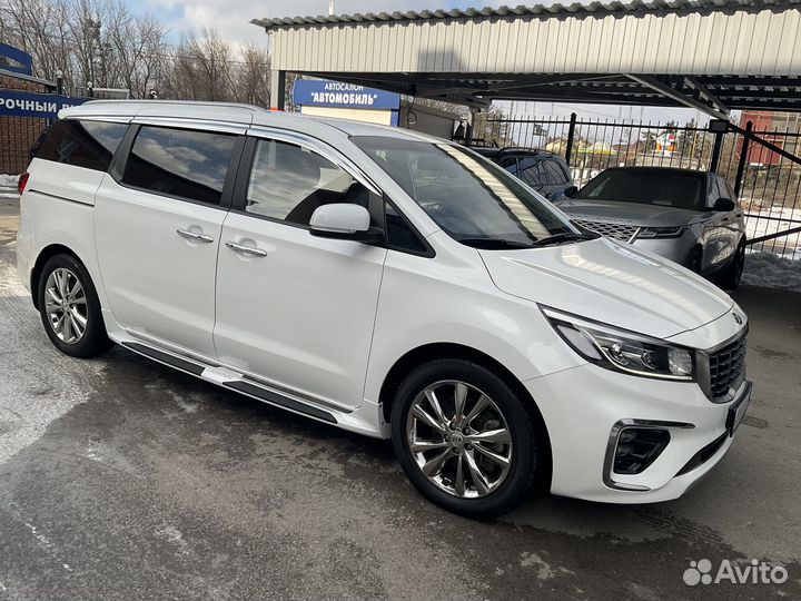 Kia Carnival 2.2 AT, 2018, 121 623 км