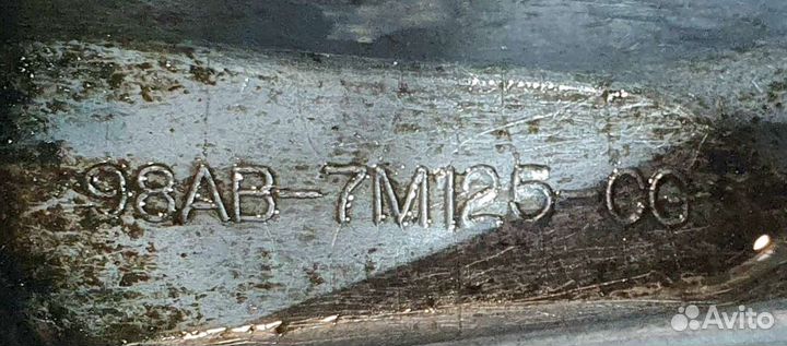 Кронштейн кпп Ford Focus I