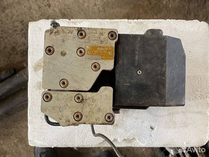 Блок абс W140