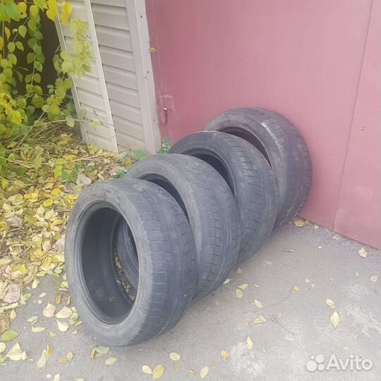 Bridgestone Blizzak Revo GZ 205/55 R16