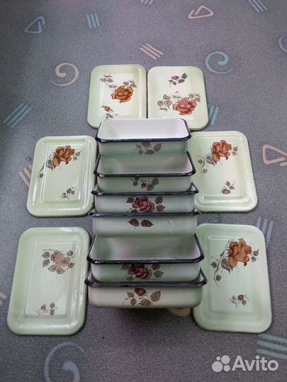 Лотки эмалированные для холодца. СССР