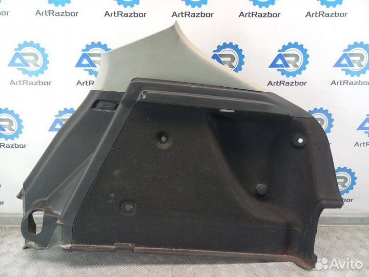 Обшивка багажника правая Chevrolet Cruze 1 1.6