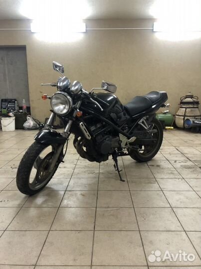 Suzuki bandit 400