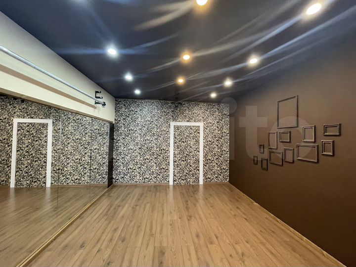 Свободного назначения, 30 м²