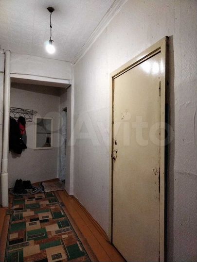 Комната 13,5 м² в 3-к., 1/2 эт.