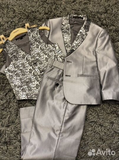 Костюм праздничный на 3 года