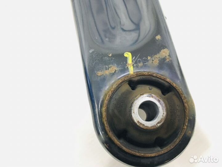 Рычаг передний правый Kia Venga