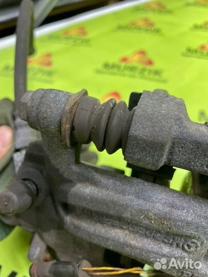 Суппорт тормозной задний правый Mercedes V-Class