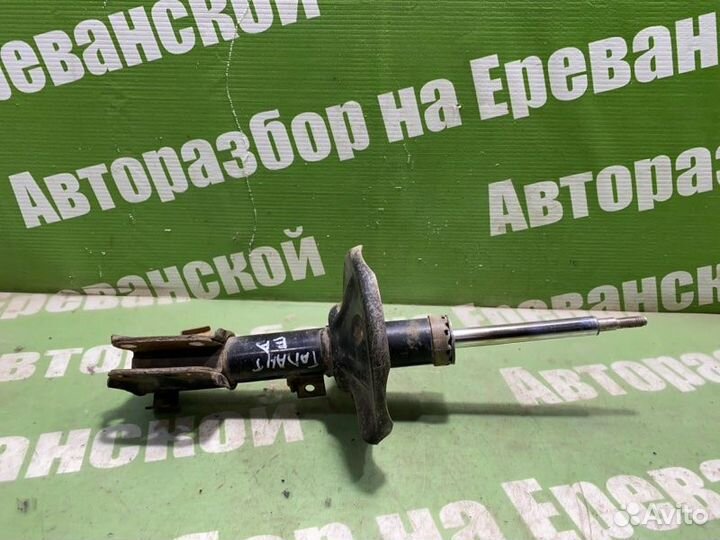 Стойка подвески передняя левая Mitsubishi Galant