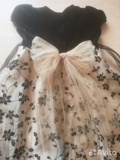 Платье праздничное для девочки