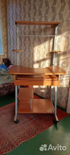Компьютерный стол бу