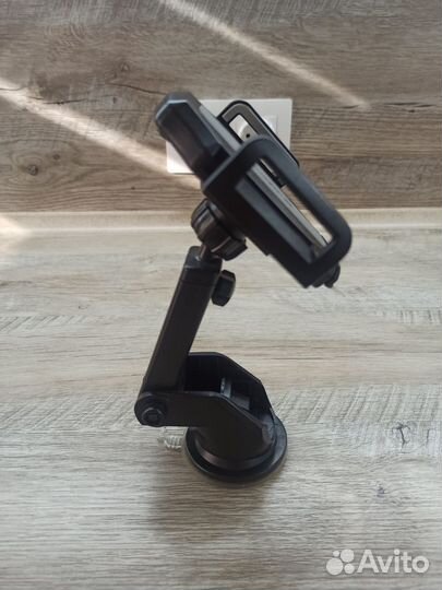 Автомобильный держатель телефона