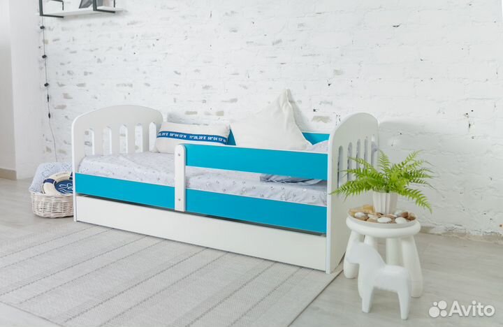 Кроватка Малыш с ящиком