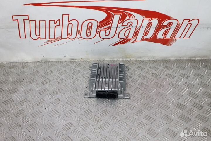 Усилитель звука Bose Nissan Skyline CPV35