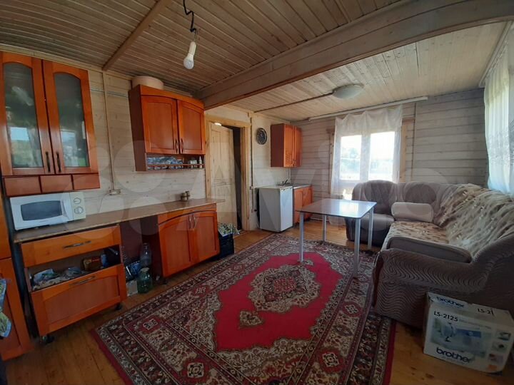 Дом 80 м² на участке 8,3 сот.