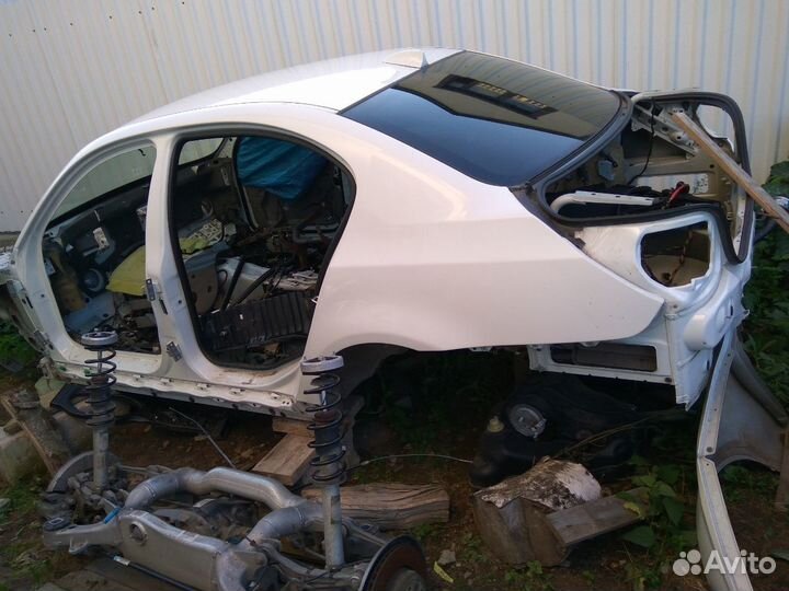 Двери правые для BMW e60