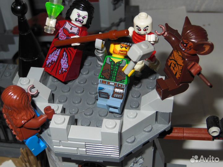 Lego Monster Fighters №9468 - Замок Дракулы