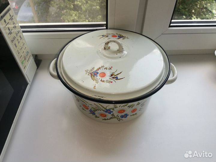 Кастрюля эмалированная бу